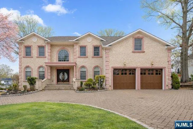 $1,499,000 | 172 Briarheath Lane, Clark, NJ 07066