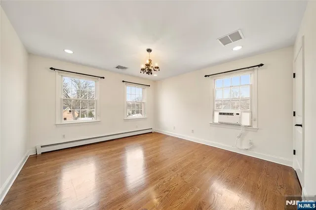 $1,499,000 | 172 Briarheath Lane, Clark, NJ 07066