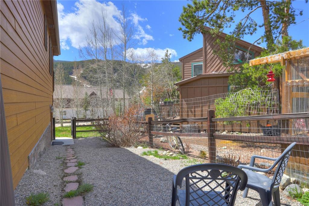 47 West Hansen Road Keystone, CO 80435 - Photo 33 of 35 a view of a chairs and table in the patio