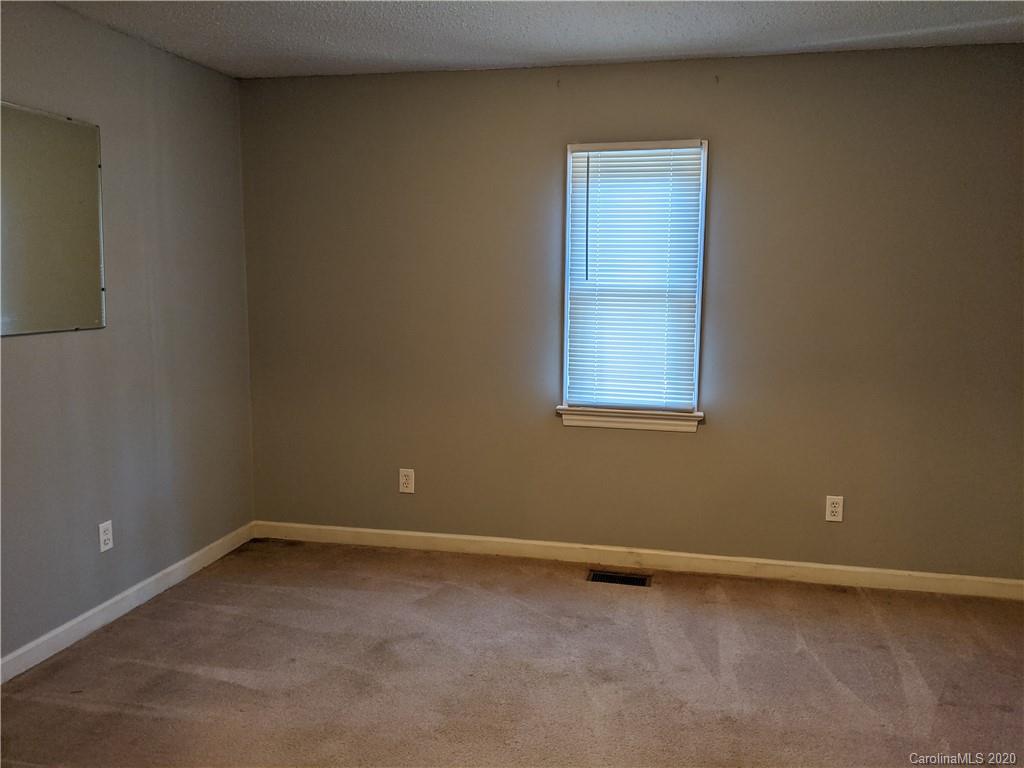 2638 Nicholson Road Cameron, NC 28326 - Photo 5 of 20 Gallery Image 5