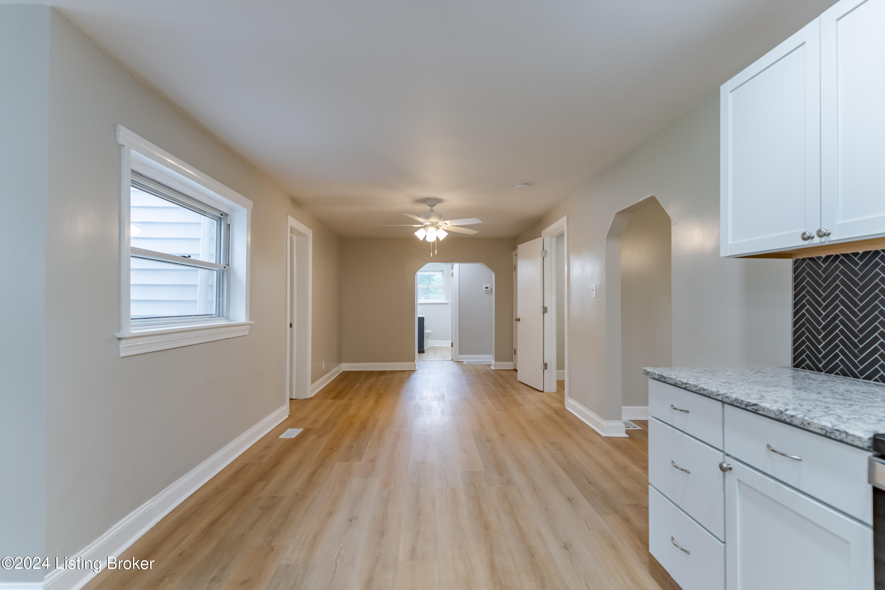 8914 Ferndale Road Louisville, KY 40291 - Photo 11 of 53 DSC06891
