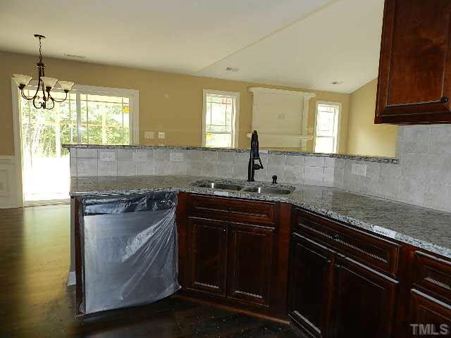 920 Dickinson Road Smithfield, NC 27577 - Photo 9 of 16 Photo 9