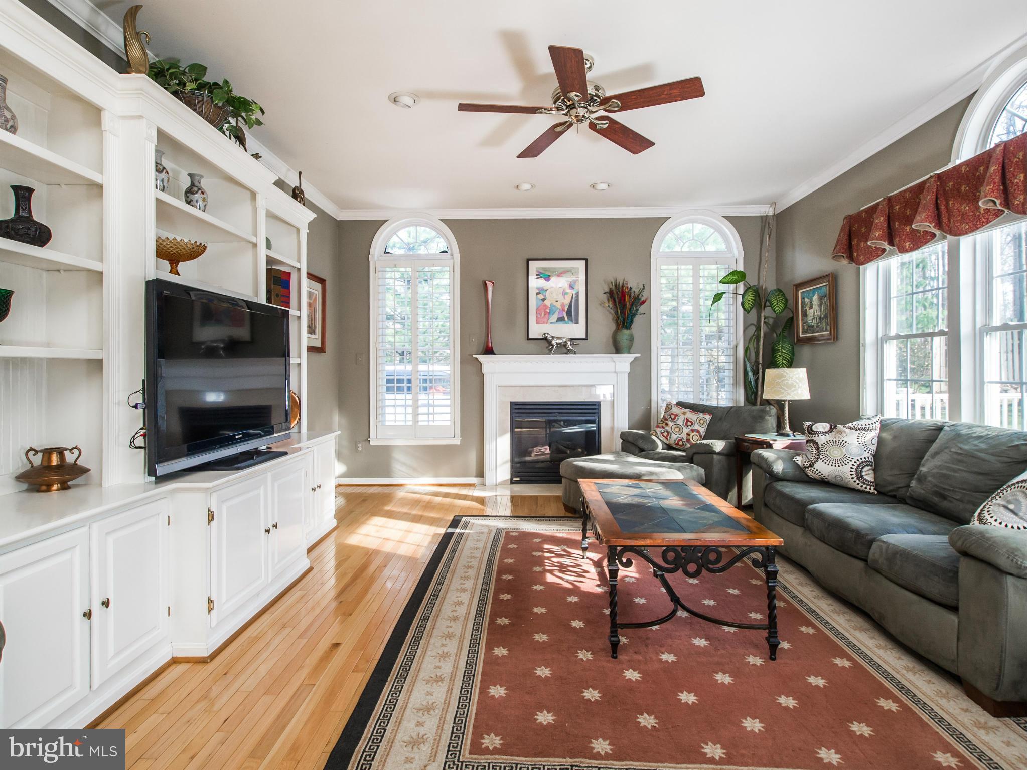 5 Durkee Farm Road Reisterstown, MD 21136 - Photo 5 of 30 Family Room w/Gas FP