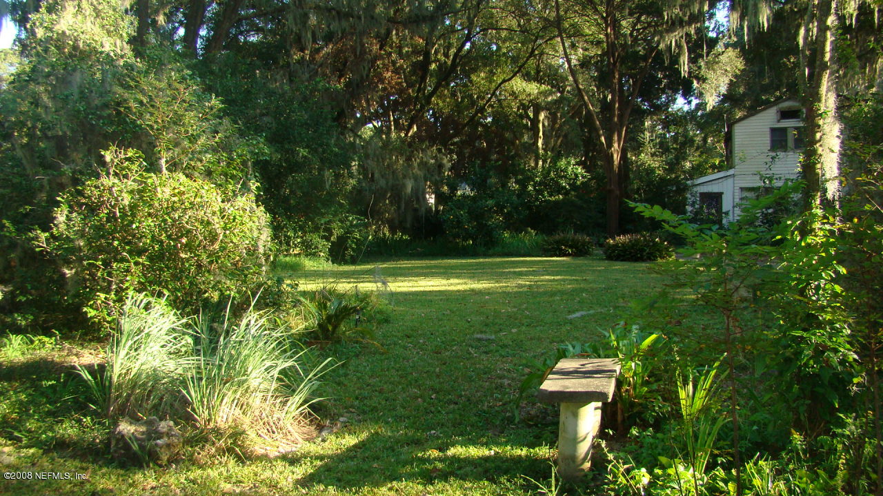 12380 Mandarin Road Jacksonville, FL 32223 - Photo 12 of 15 a view of a park with large trees