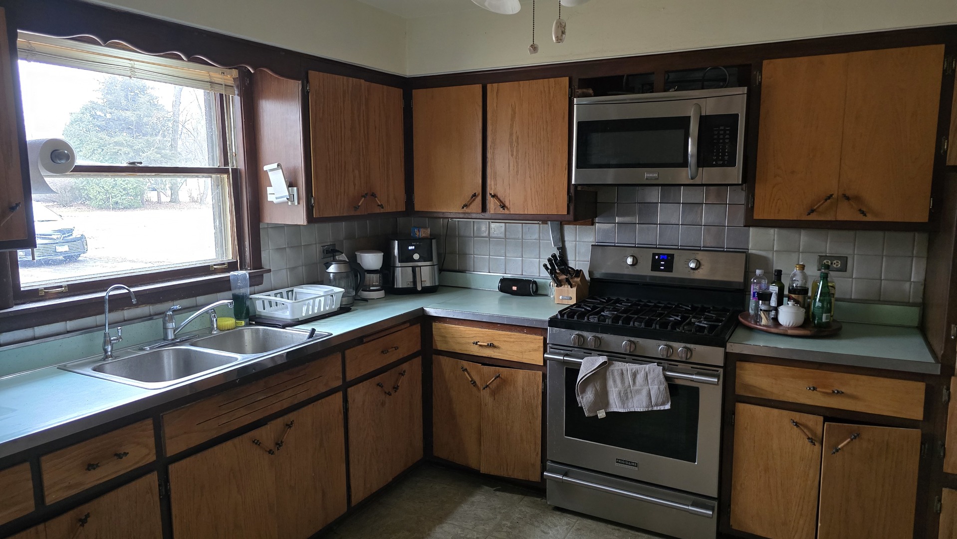 20120 Keystone Avenue Matteson, IL 60443 - Photo 6 of 13