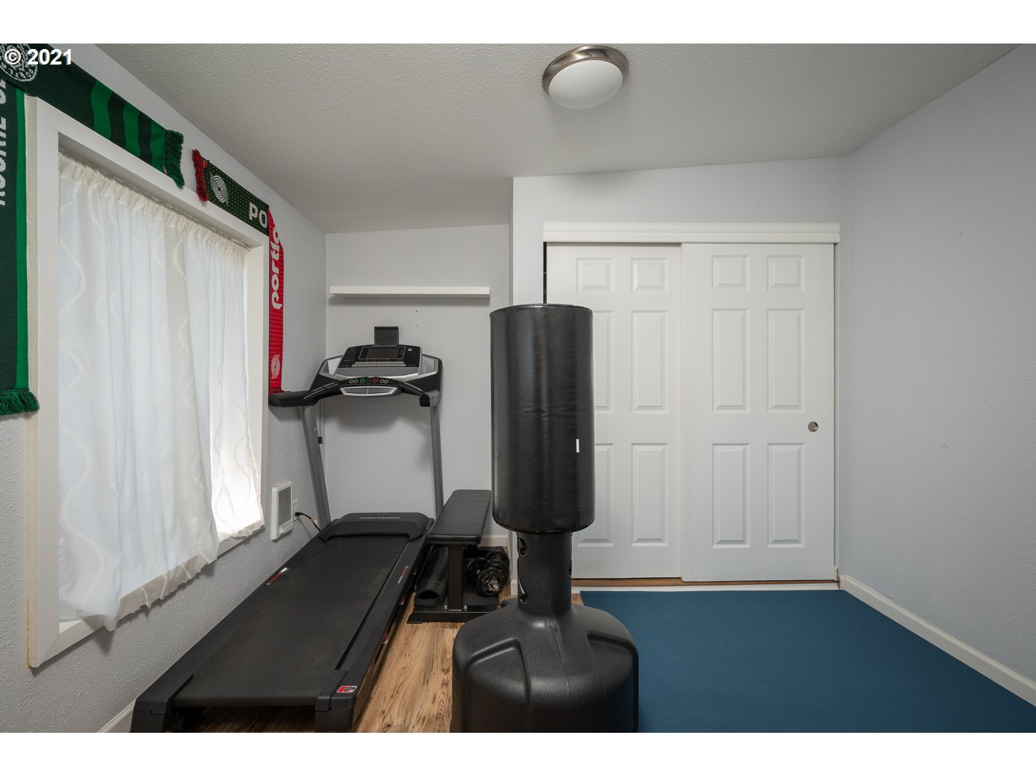 13130 Southwest Walker Road Beaverton, OR 97005 - Photo 14 of 25 Gallery Image 14