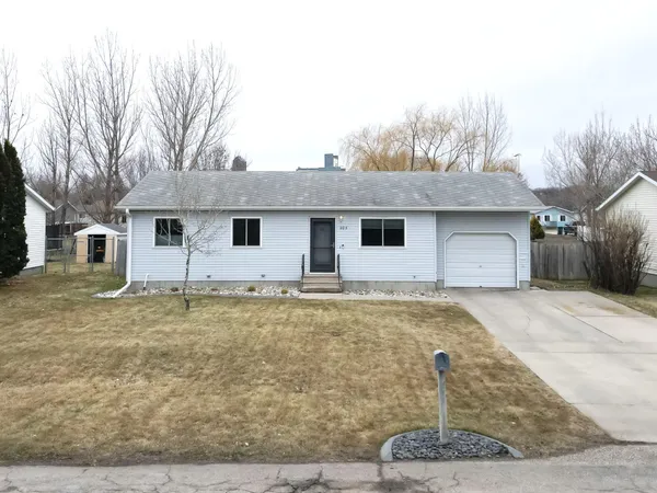 $295,000 | 205 4th Street East, Horace, ND 58047
