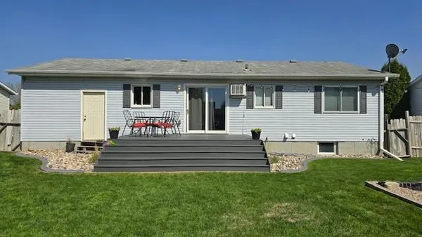 $284,900 | 205 4th Street East, Horace, ND 58047