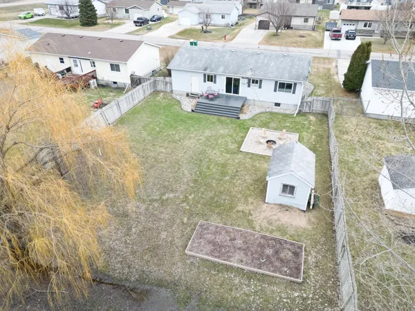 $284,900 | 205 4th Street East, Horace, ND 58047