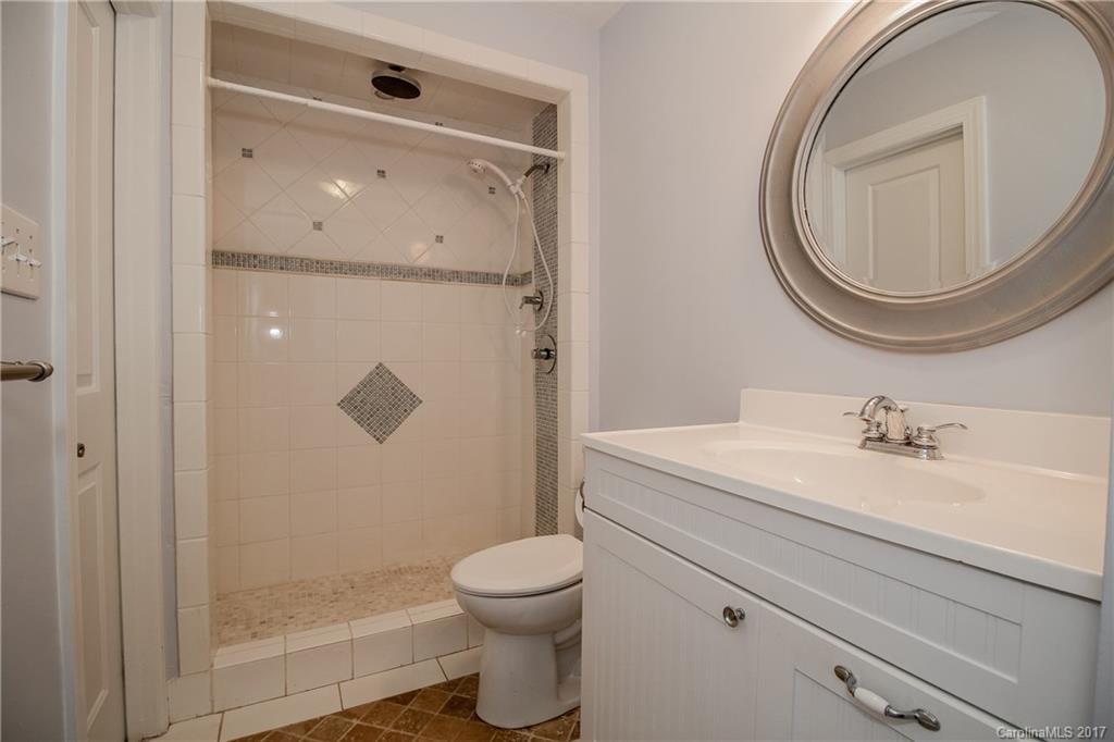 5807 Sharon Road, Unit 5807E Charlotte, NC 28210 - Photo 17 of 24 Gallery Image 17
