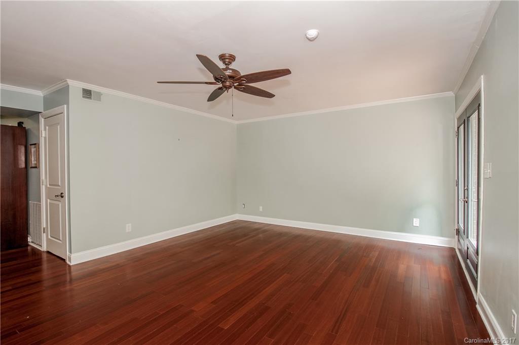 5807 Sharon Road, Unit 5807E Charlotte, NC 28210 - Photo 21 of 24 Gallery Image 21