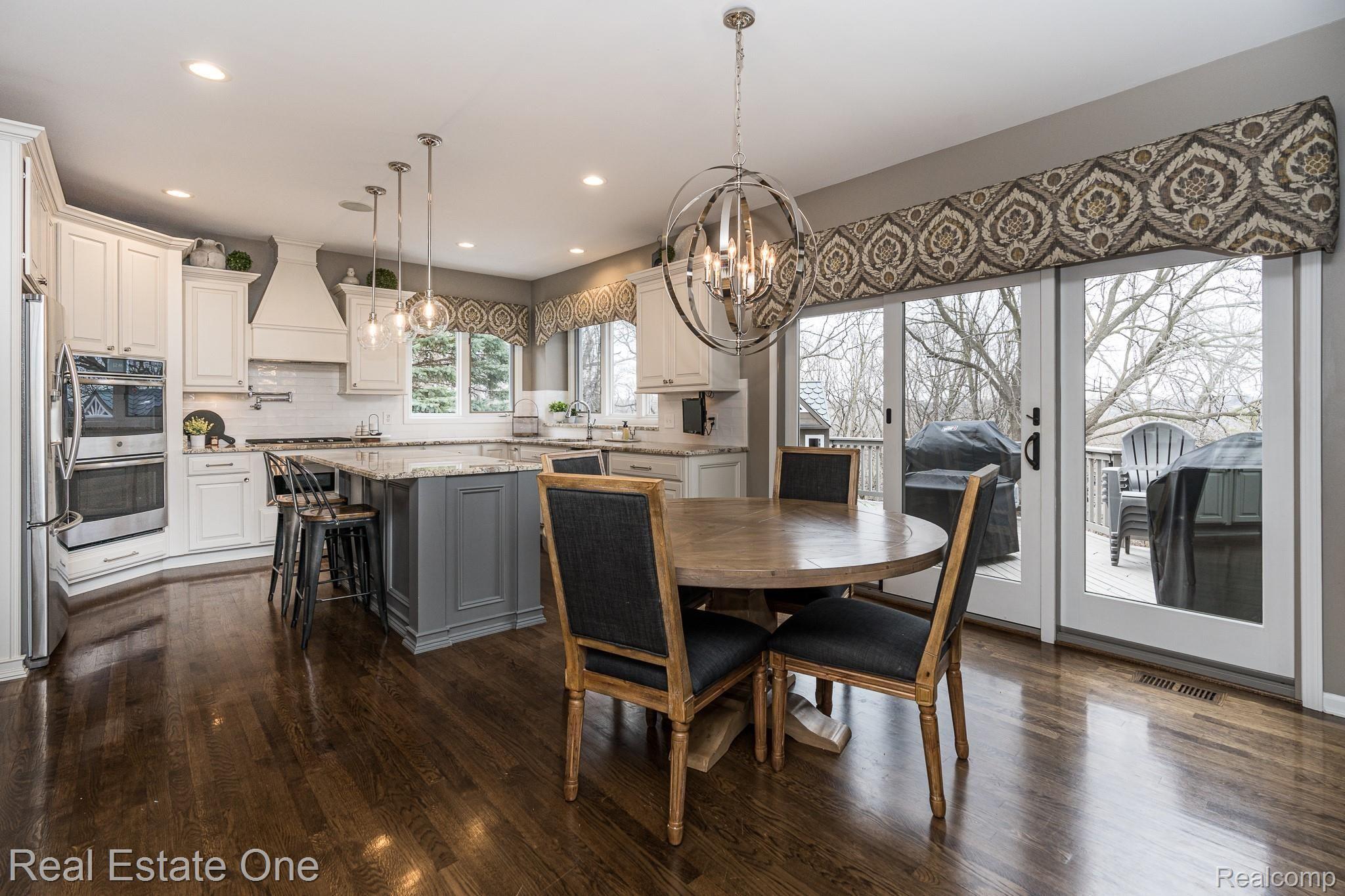 1031 Moran Drive Rochester, MI 48307 - Photo 2 of 33 1031 Moran Kitchen.jpg