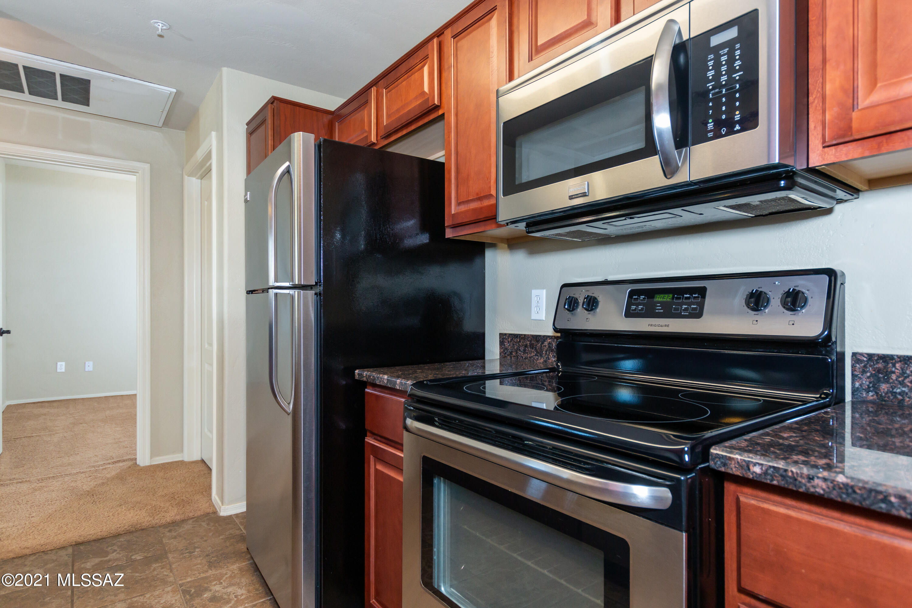 2550 East River Road, Unit 13305 Tucson, AZ 85718 - Photo 11 of 30