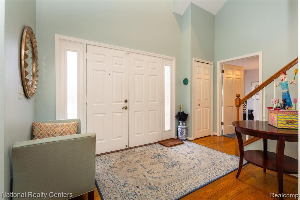 36985 Valley Ridge Drive Farmington Hills, MI 48331 - Photo 6 of 51