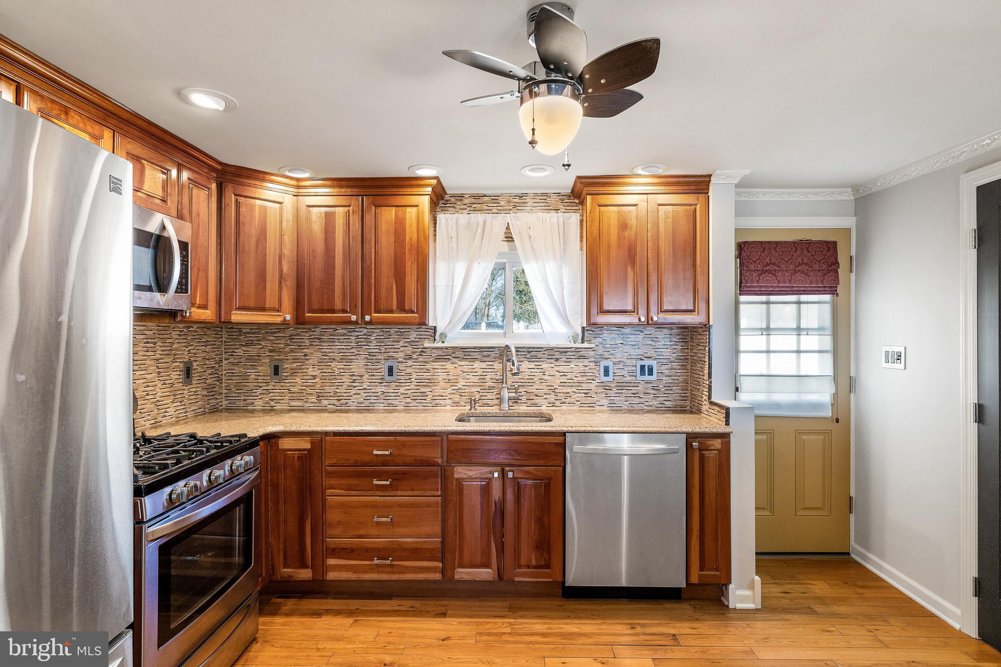 9 Estate Road Lumberton, NJ 08048 - Photo 4 of 21