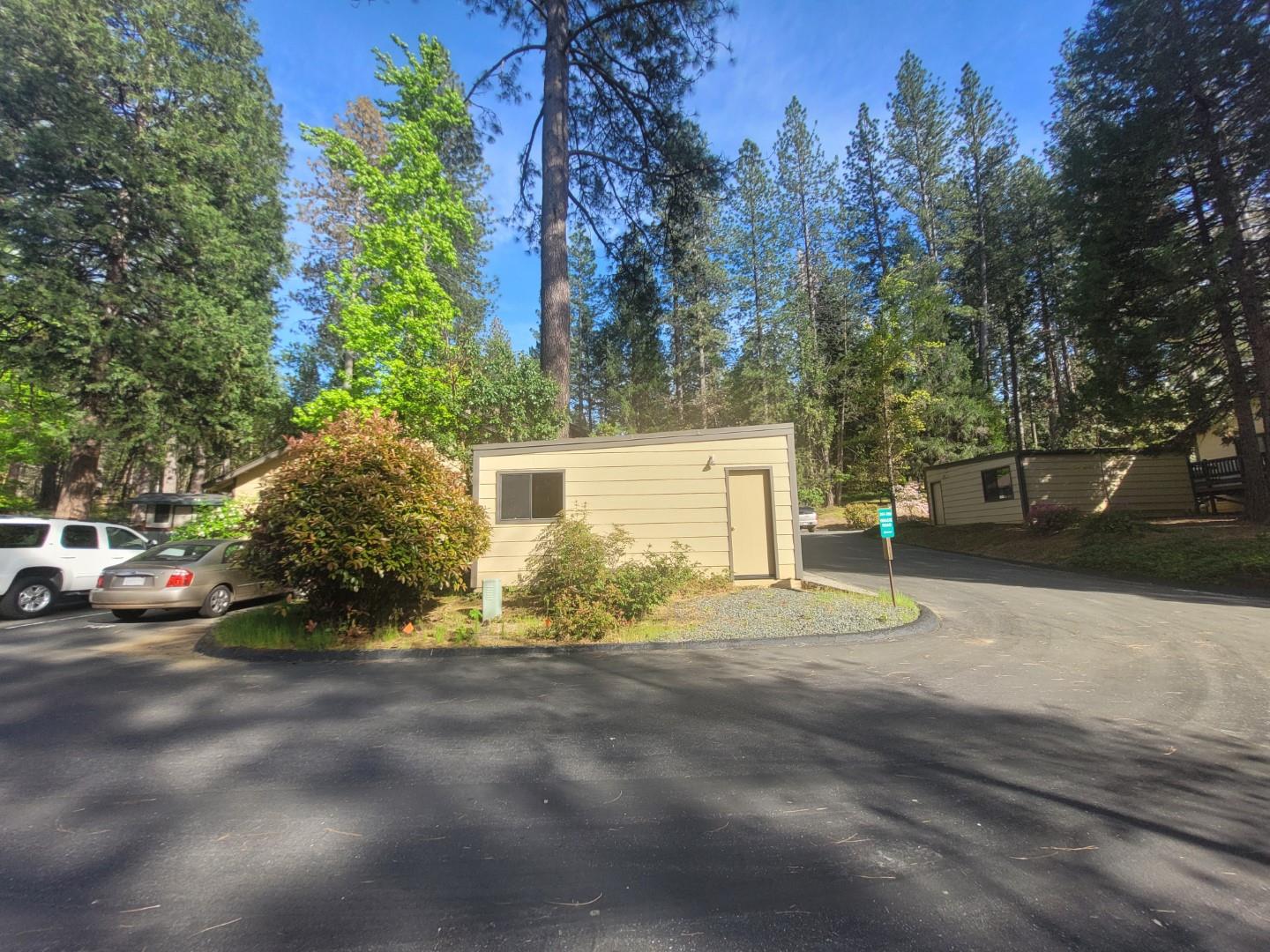 346 Gracie Road Nevada City, CA 95959 - Photo 56 of 66 a view of street and parked cars
