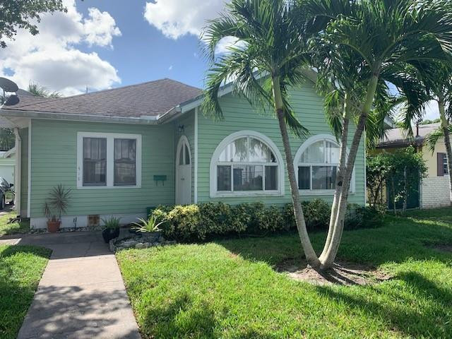 418 Northeast 4th Street Pompano Beach, FL 33060 - Photo 13 of 23 Photo 13