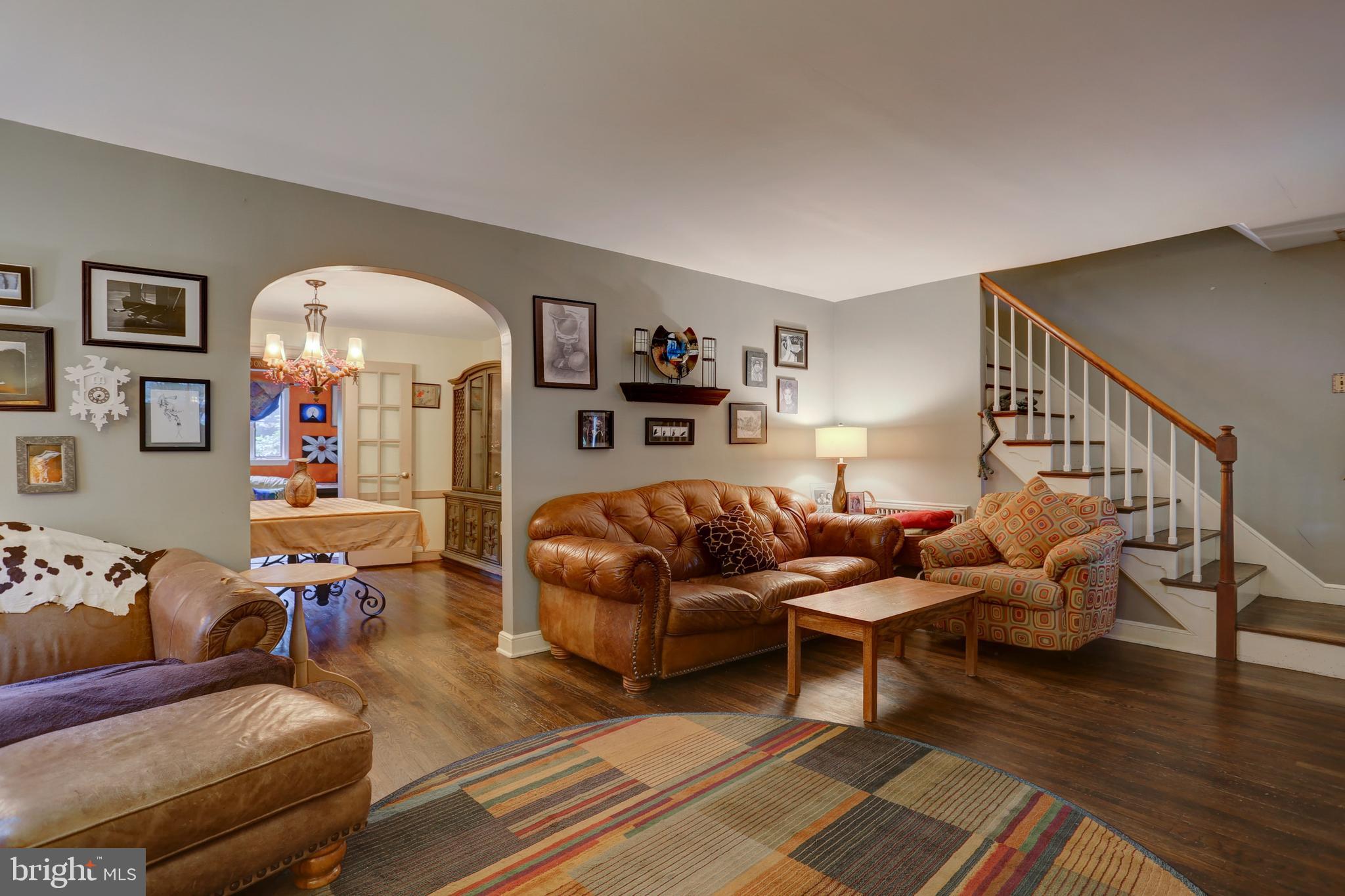 974 Pleasure Road Lancaster, PA 17601 - Photo 10 of 22 Living Room 2