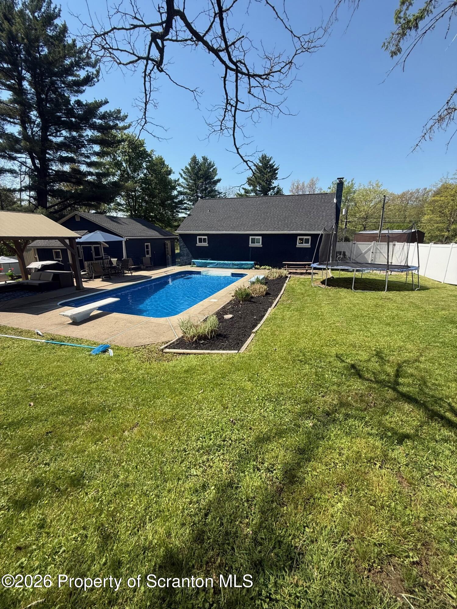 371 Lehman-Outlet Road Dallas, PA 18612 - Photo 14 of 41 IMG_3177