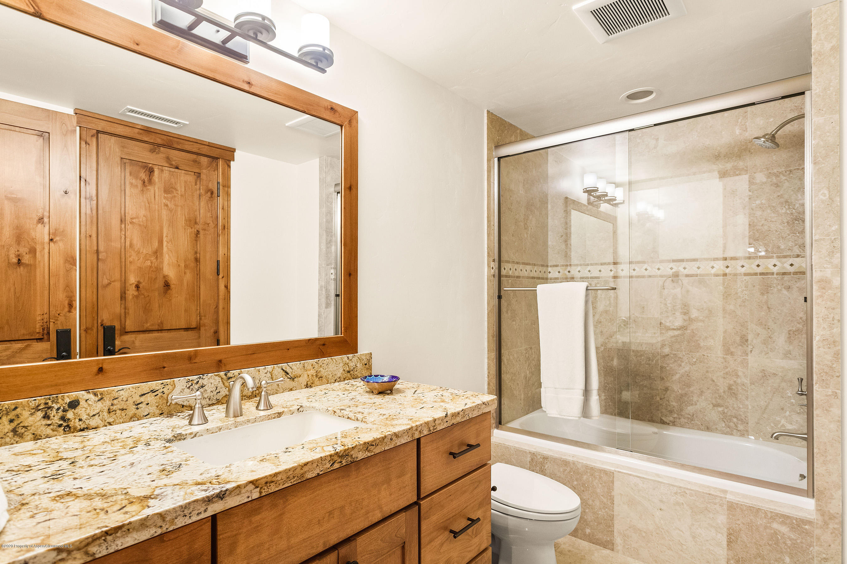 756 Perry Ridge Carbondale, CO 81623 - Photo 23 of 53 Basement bathroom