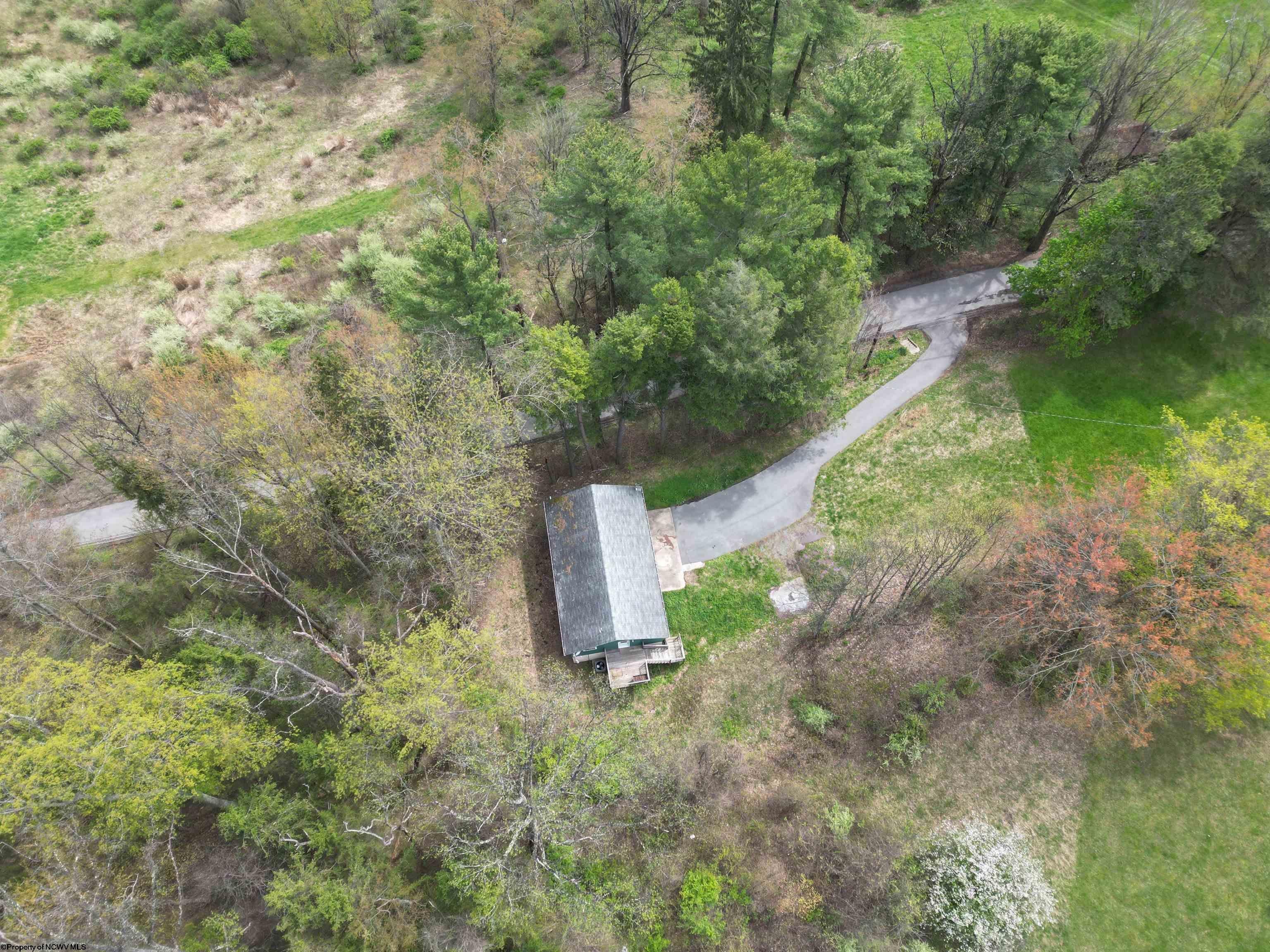 142 Pinch Gut Hollow Road Fairmont, WV 26554 - Photo 23 of 26 Gallery Image 23