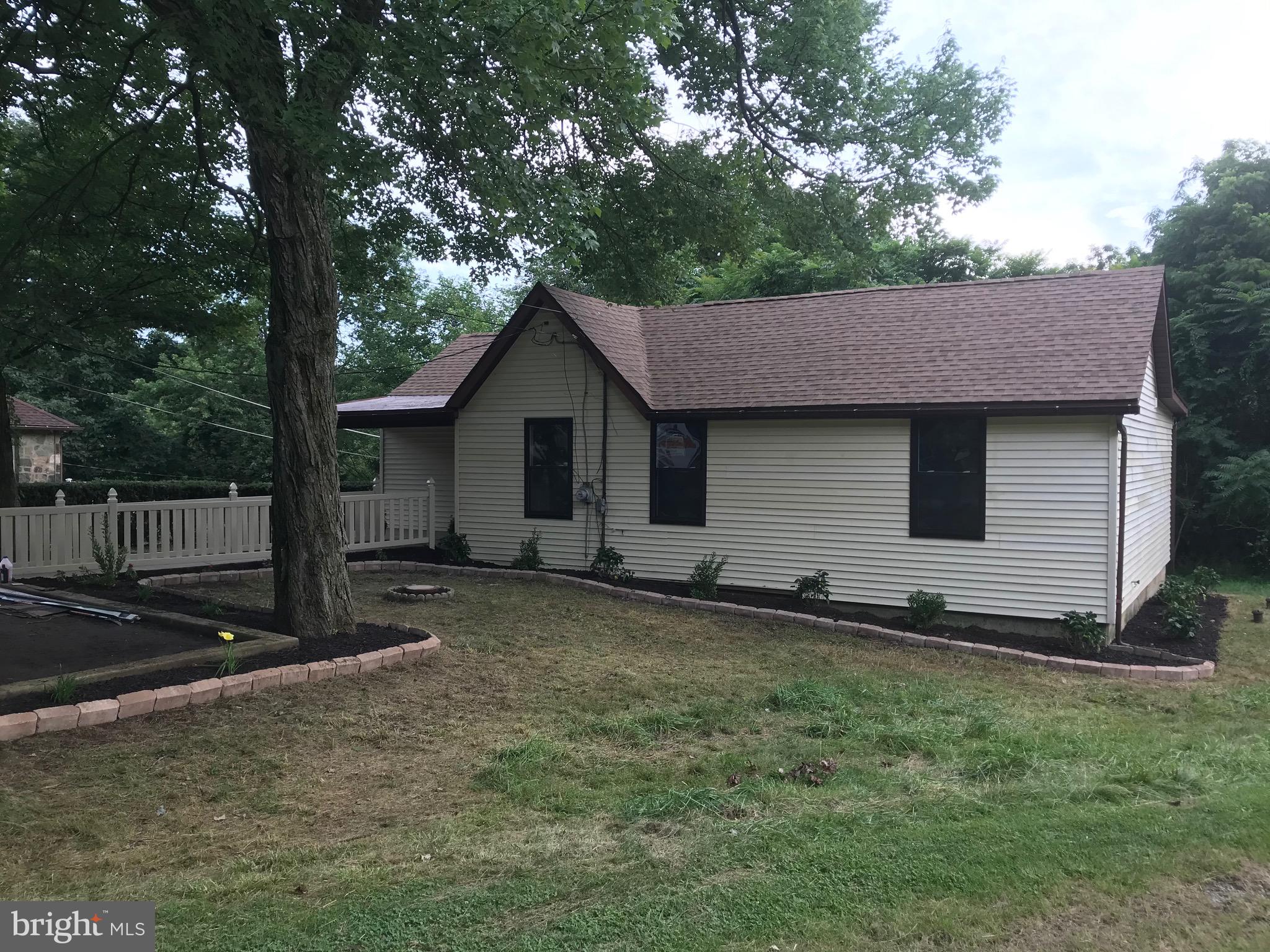 243 Spies Church Road Reading, PA 19606 - Photo 2 of 21 Exterior of home
