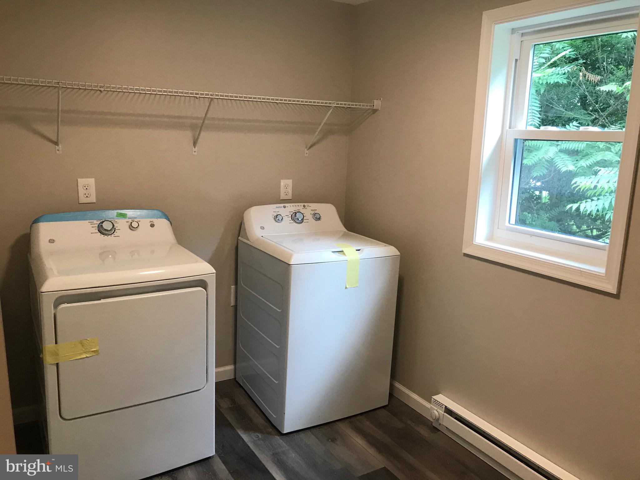 243 Spies Church Road Reading, PA 19606 - Photo 20 of 21 Laundry room