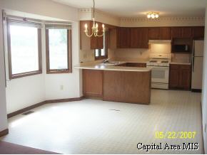 1636 East Adams Street Springfield, IL 62703 - Photo 3 of 8