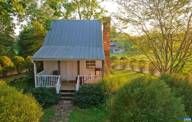 $1,450,000 | 294-262 Freshwater Cove Lane, Lovingston, VA 22949