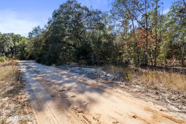 $7,000 | 6119 Center Circle, Keystone Heights, FL 32656