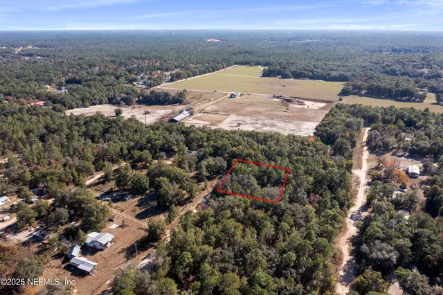 $7,000 | 6119 Center Circle, Keystone Heights, FL 32656