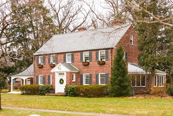 37 Greenwich Road Longmeadow, MA 01106 - Photo 1 of 29 Gallery Image 1