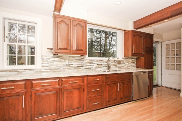 37 Greenwich Road Longmeadow, MA 01106 - Photo 14 of 29 Gallery Image 14