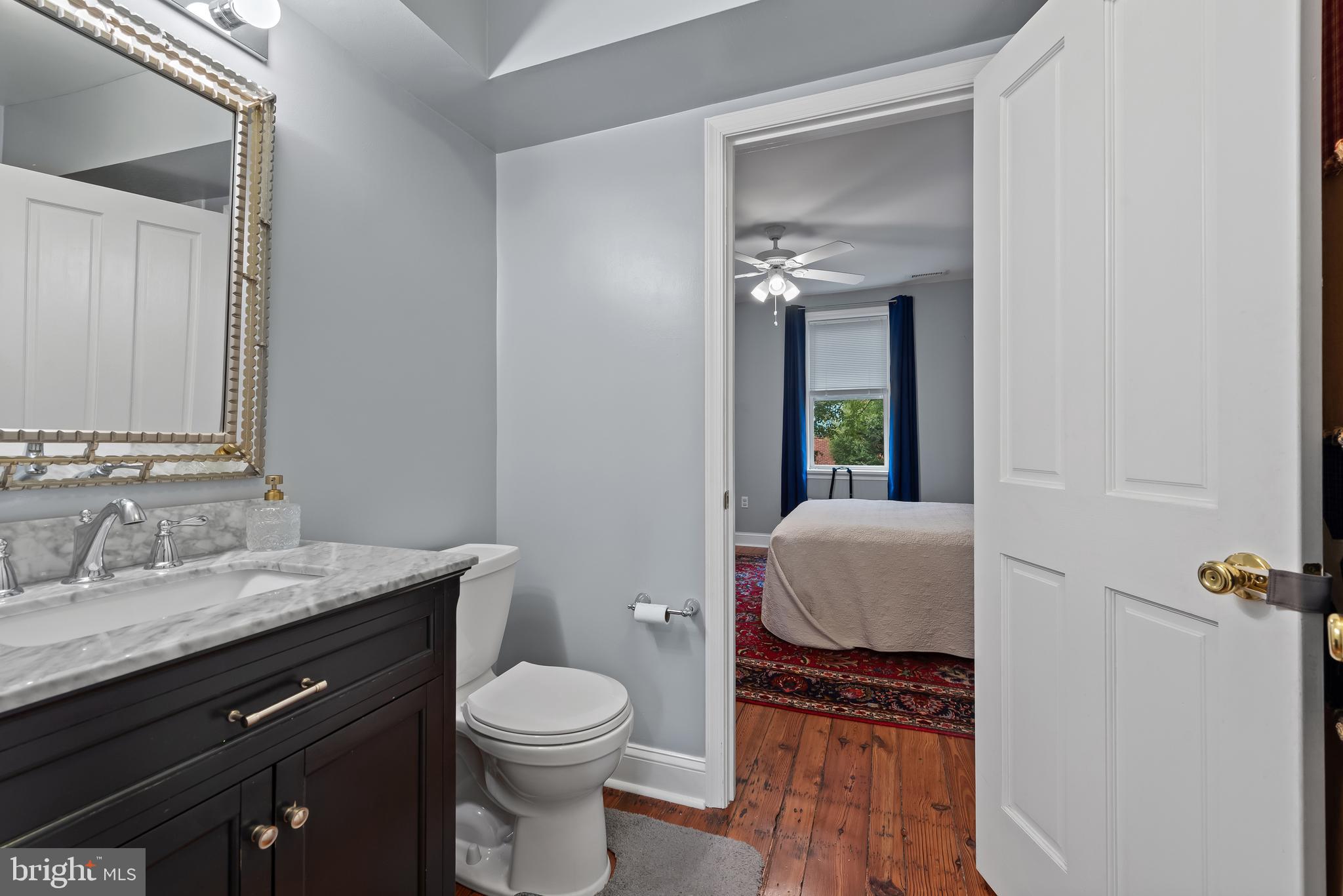 827 Light Street Baltimore, MD 21230 - Photo 20 of 38 Full Bath en suite to Bedroom #2