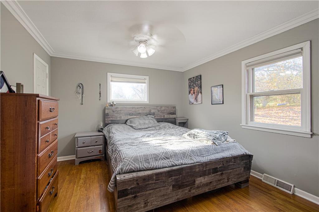 1108 South Prairie Street Liberty, MO 64068 - Photo 12 of 29