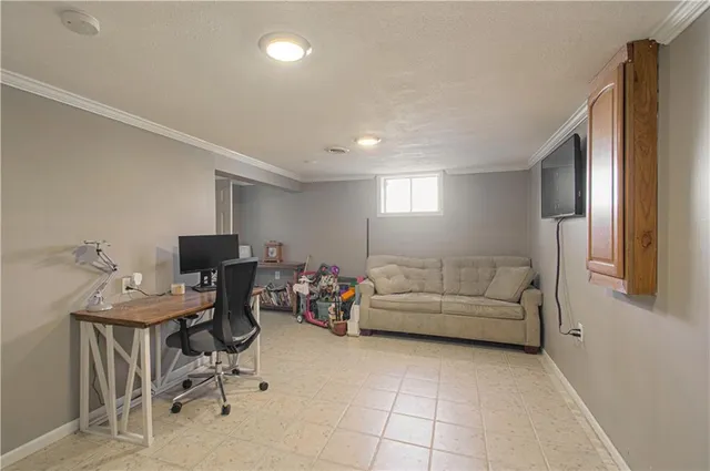 $230,000 | 1108 South Prairie Street, Liberty, MO 64068