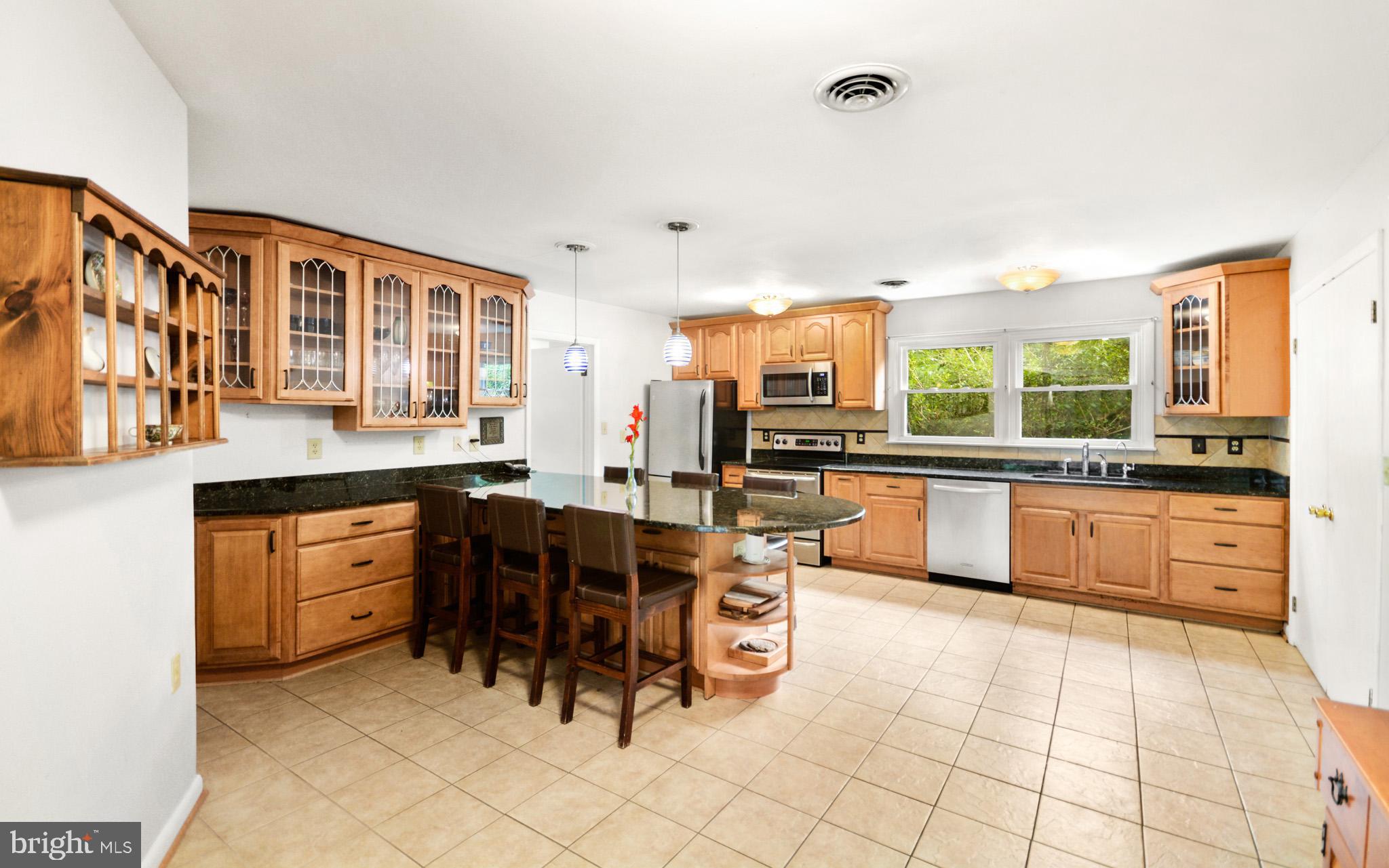 8812 Indian Springs Road Frederick, MD 21702 - Photo 9 of 51