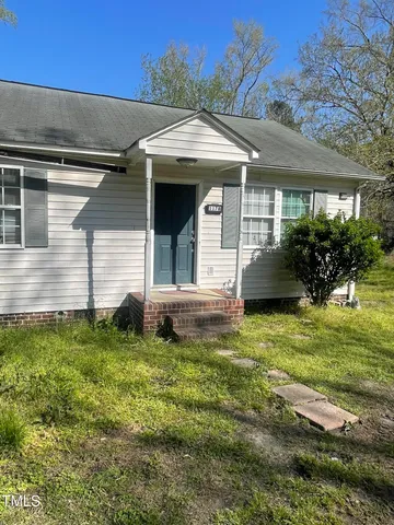 $399,000 | 117 East Glenn Street, Zebulon, NC 27597