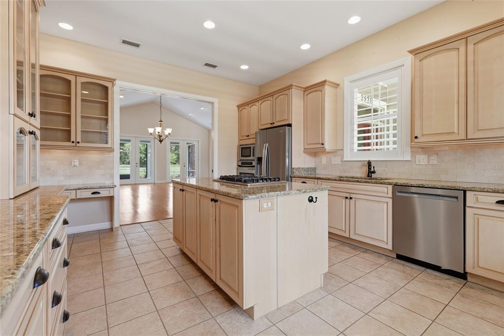 3926 Southwest 69th Avenue Gainesville, FL 32608 - Photo 17 of 52