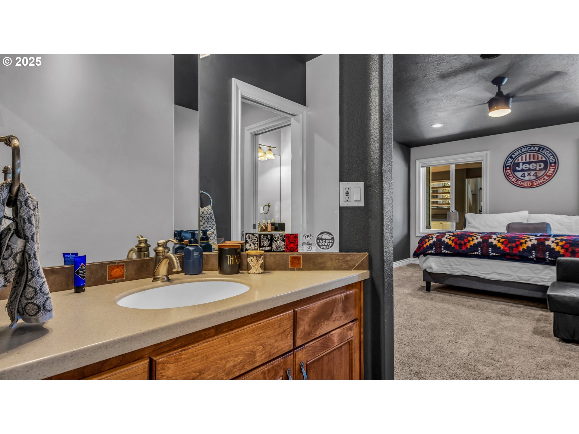 4075 Northwest Camala Drive Albany, OR 97321 - Photo 44 of 48 a bathroom sink and a mirror