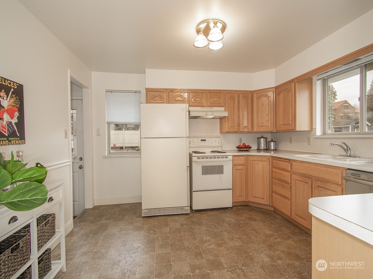 1808 Shattuck Avenue South Renton, WA 98055 - Photo 9 of 35 Gallery Image 9