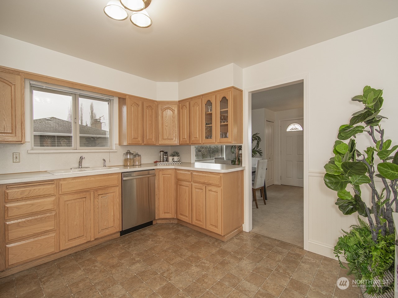1808 Shattuck Avenue South Renton, WA 98055 - Photo 10 of 35 Gallery Image 10