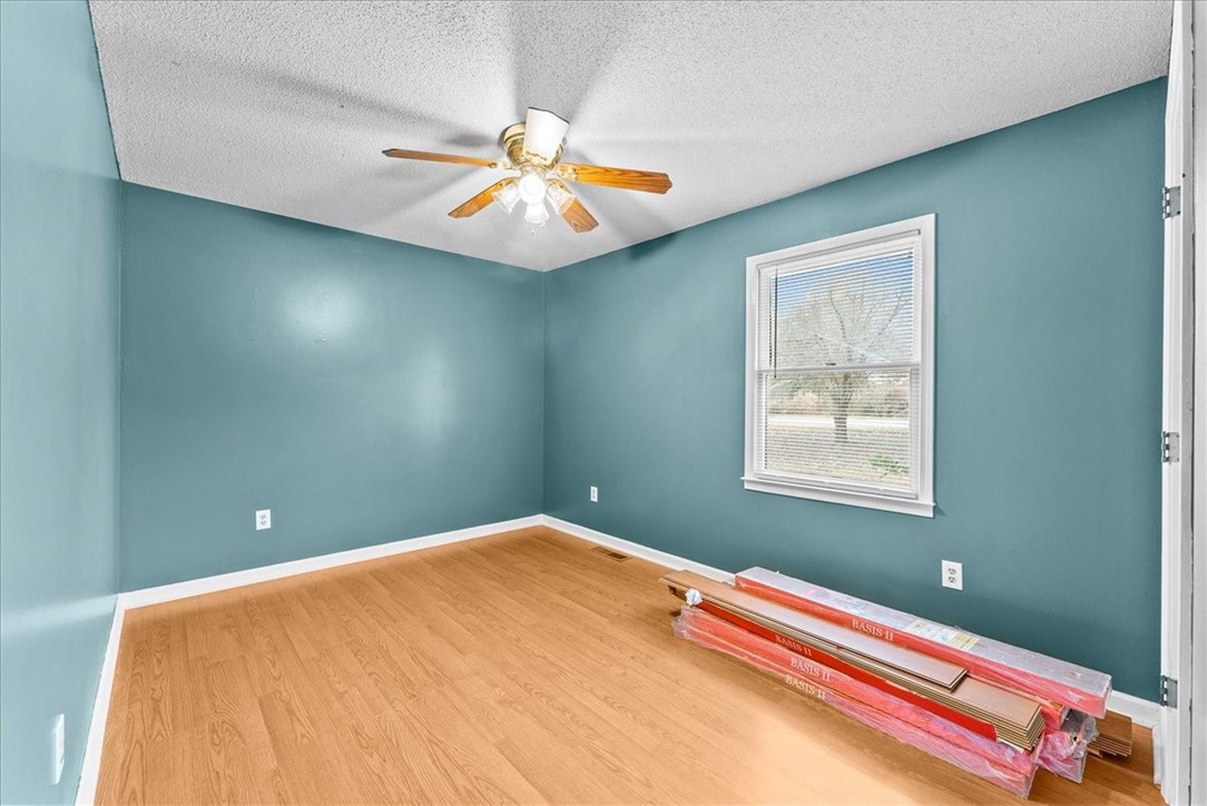 135 Earls Mill Road Seneca, SC 29678 - Photo 22 of 37