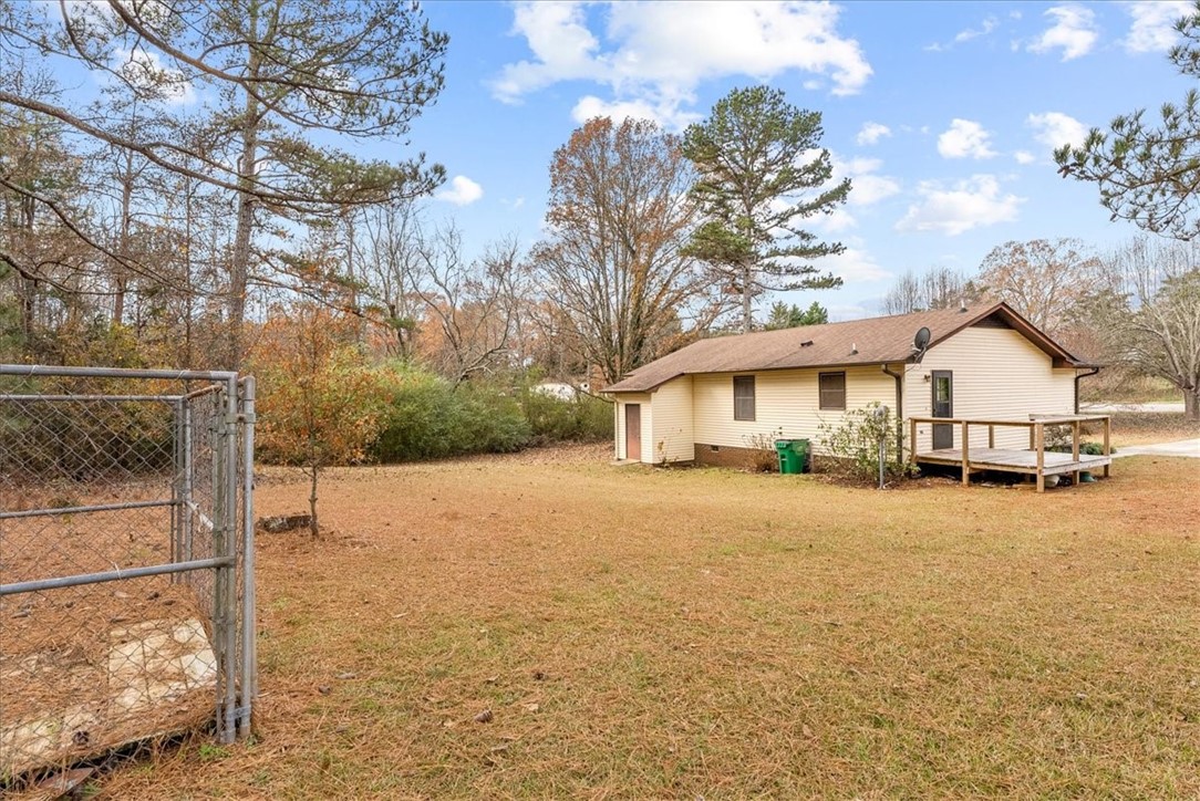 135 Earls Mill Road Seneca, SC 29678 - Photo 26 of 37