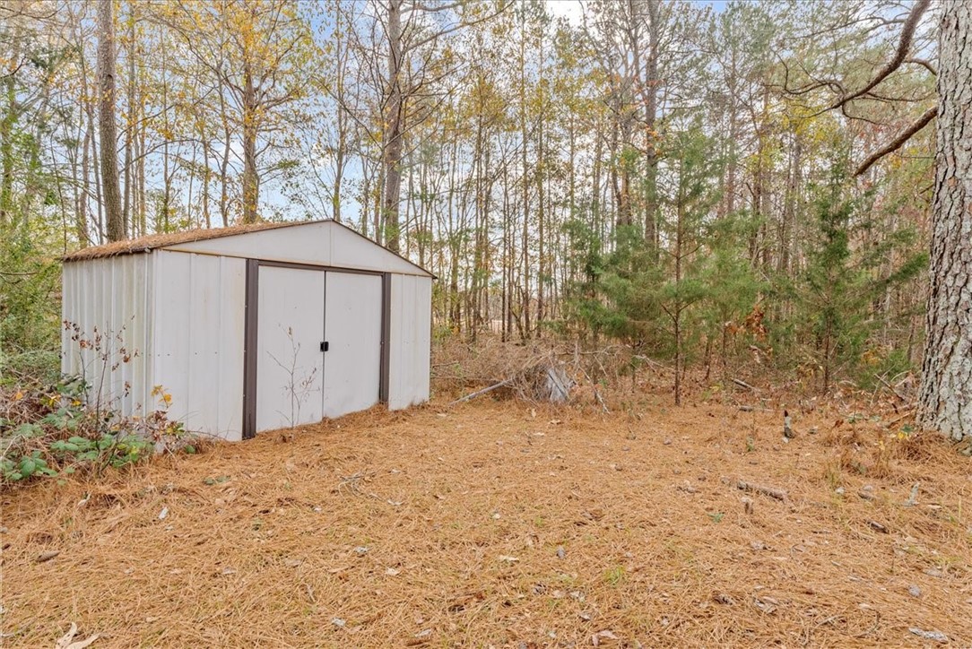 135 Earls Mill Road Seneca, SC 29678 - Photo 32 of 37