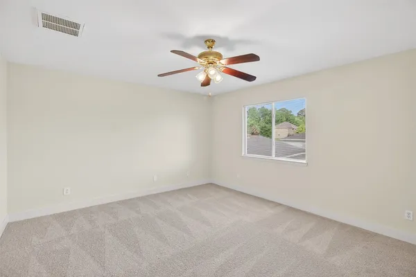 a view of empty room with window
