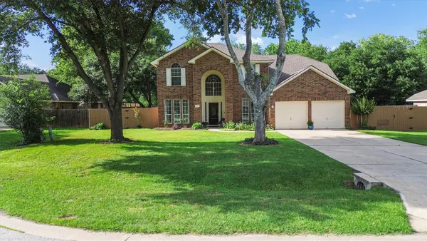 $575,000 | 130 Clover Leaf Cove, Buda, TX 78610