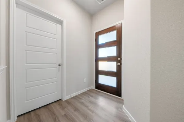 $1,950 | 27402 Axis Deer Trail, Magnolia, TX 77354