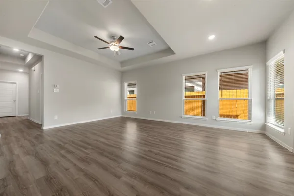 $1,950 | 27402 Axis Deer Trail, Magnolia, TX 77354