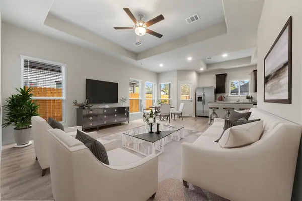 $1,950 | 27402 Axis Deer Trail, Magnolia, TX 77354